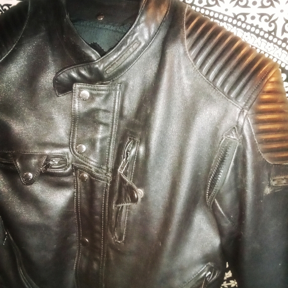 Vintage.Men's med. Leather moto jacked. Armoured - Picture 6 of 8